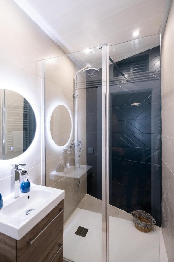 Audace - Magnifique Appartement 75M2 - Position Centrale Gare-Pompidou-Nouvelle Ville - Garage Prive - 2 A 4 Personnes Metz Bagian luar foto